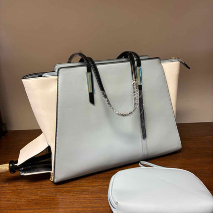 The Wine Handbag- New Vegan Leather with pouch & insulated pocket wristlet