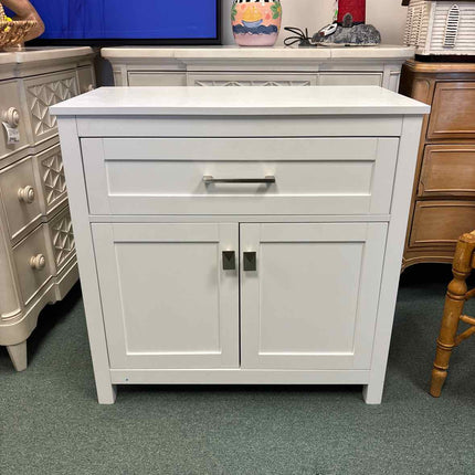 White Chest