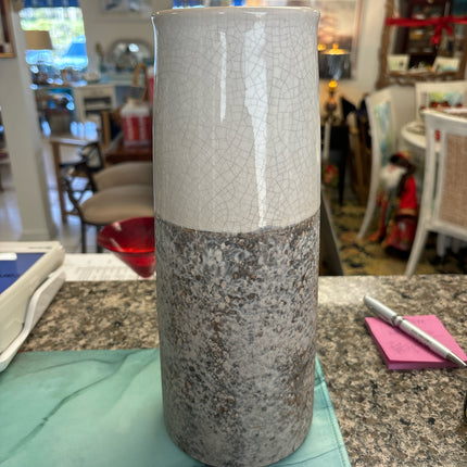 2 Tone Vase