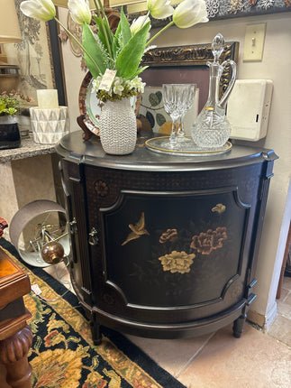 Decorative chest