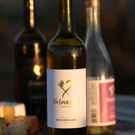 No Love Lost Sauvignon Blanc bottle