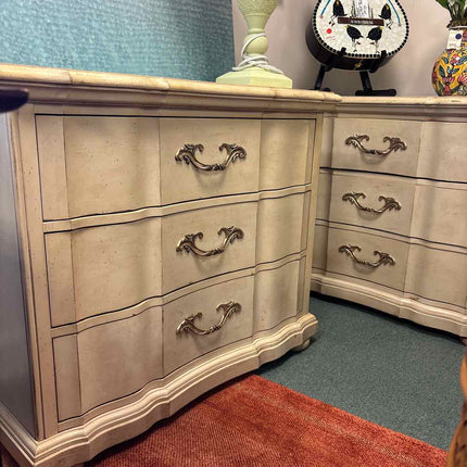 Berhardt Nightstand