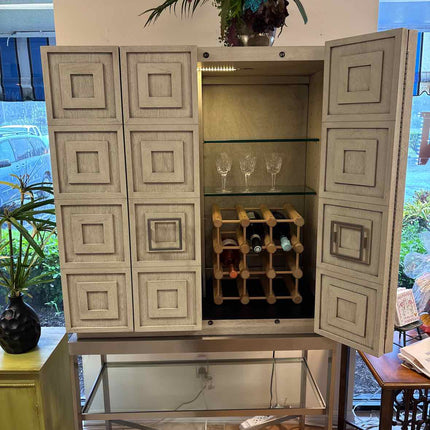 Vanguard Furniture Knickerboker Bar Cabinet